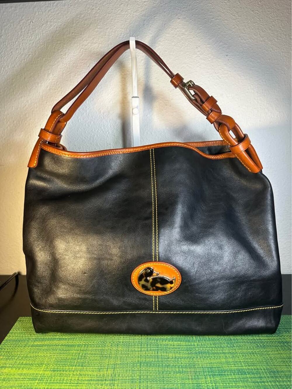 Vintage Dooney & Bourke Fairfield Champ Sac Leather Hobo Bag